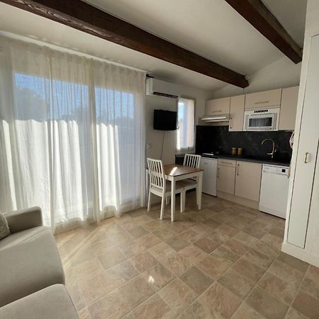 Appartement Pinede Piscine Clim Proche Plage Village Naturiste Agde Exterior photo