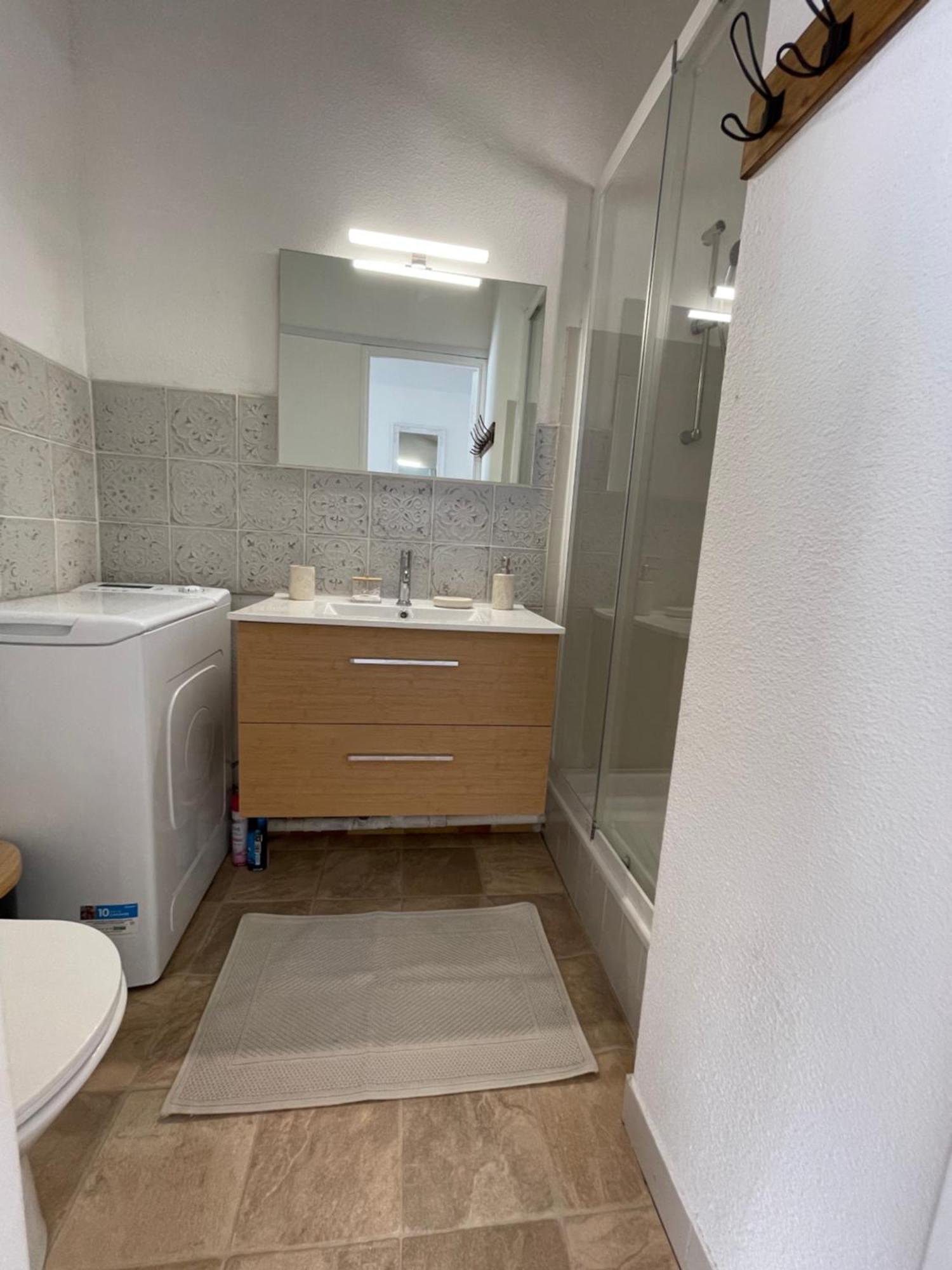 Appartement Pinede Piscine Clim Proche Plage Village Naturiste Agde Exterior photo